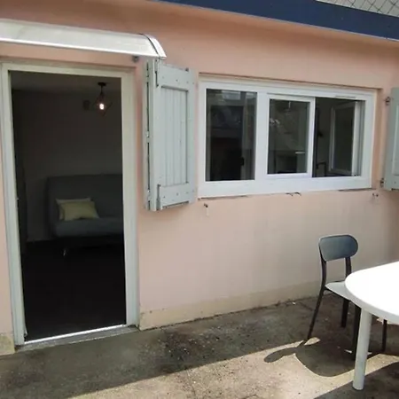 Studio avec terrasse à 5 minutes du centre-ville * Rodez
